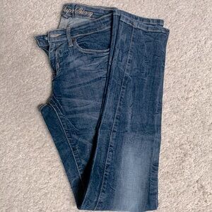 Gap super skinny jeans. Distressed wash. Size 6/28r. Low rise. Like new